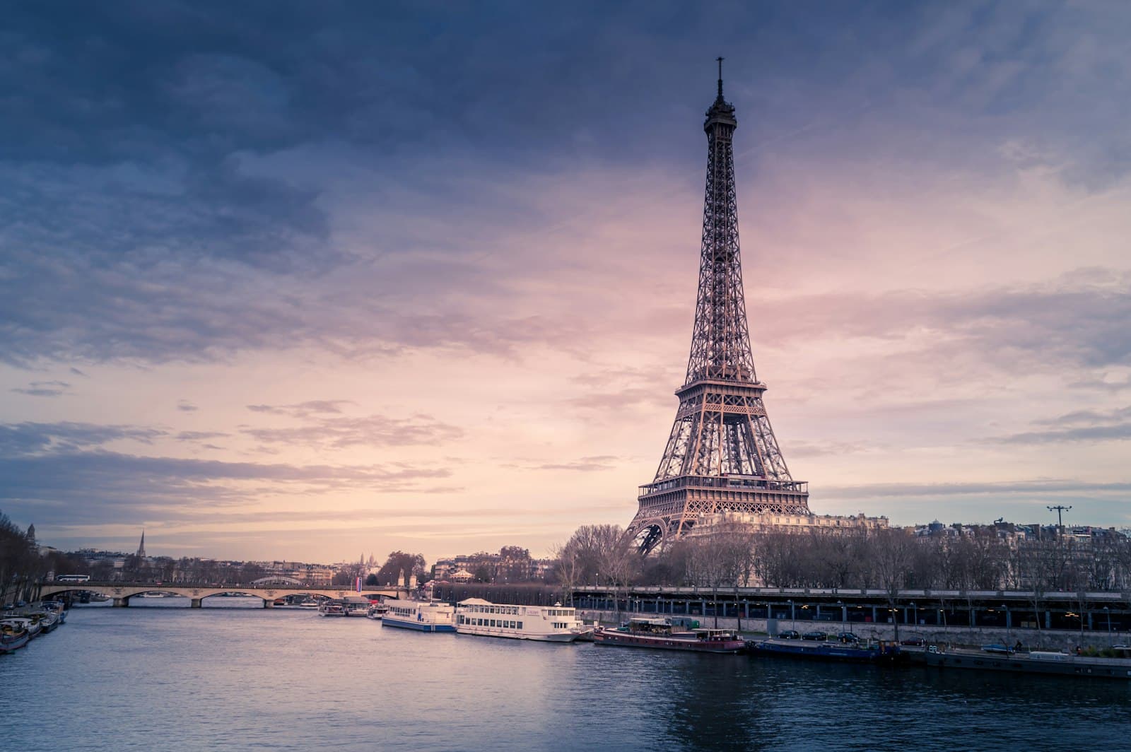 Paris à quelques minutes de l'Hôtel Sub